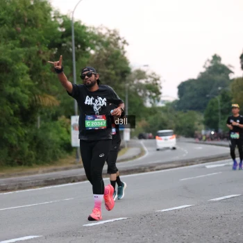 Runner Photo 4015952