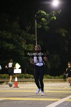 Runner Photo 4015962