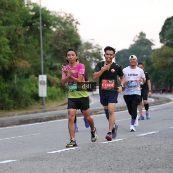 Runner Photo 4015963