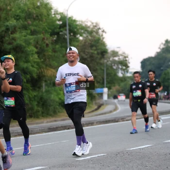 Runner Photo 4015969