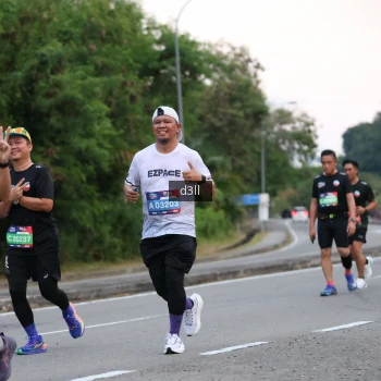 Runner Photo 4015971