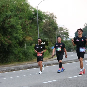 Runner Photo 4015981
