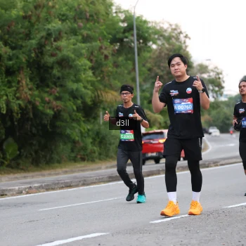 Runner Photo 4016081