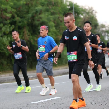 Runner Photo 4016130