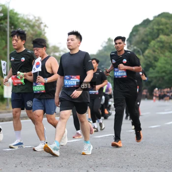 Runner Photo 4016202