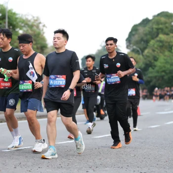 Runner Photo 4016203