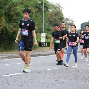 Runner Photo 4016261