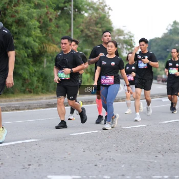 Runner Photo 4016293