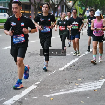 Runner Photo 4016315