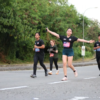 Runner Photo 4016333