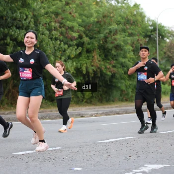 Runner Photo 4016349