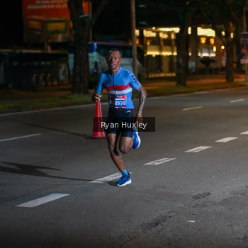 Runner Photo 4016363