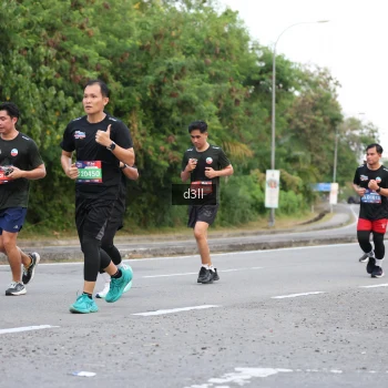 Runner Photo 4016385