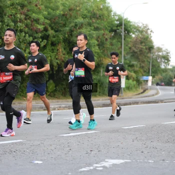 Runner Photo 4016394