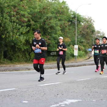Runner Photo 4016401