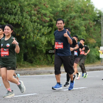 Runner Photo 4016444