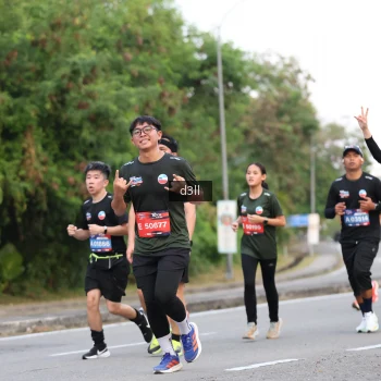 Runner Photo 4016463