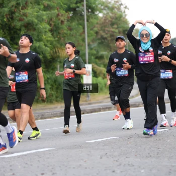 Runner Photo 4016487