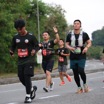 Runner Photo 4016530
