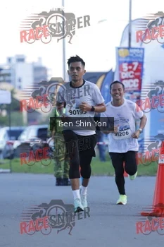 Runner Photo 401656