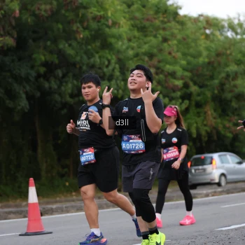 Runner Photo 4016560
