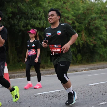 Runner Photo 4016570