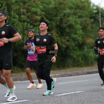 Runner Photo 4016594