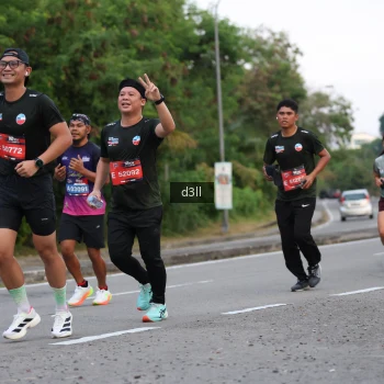 Runner Photo 4016596