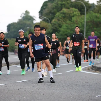 Runner Photo 4016618