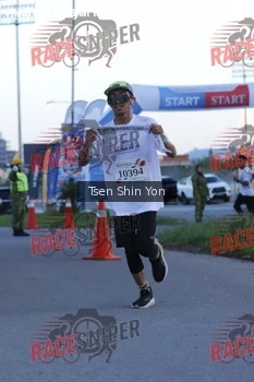 Runner Photo 401662