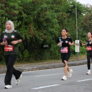Runner Photo 4016634
