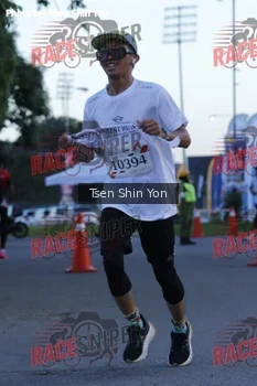 Runner Photo 401664