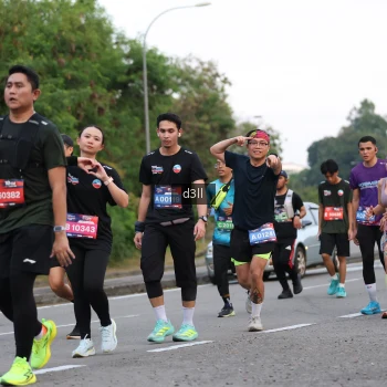 Runner Photo 4016670