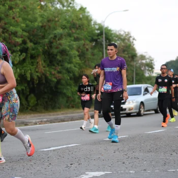 Runner Photo 4016694
