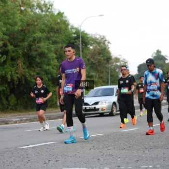 Runner Photo 4016698