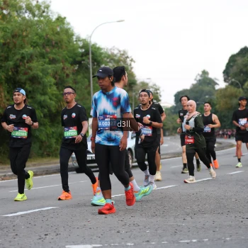 Runner Photo 4016707