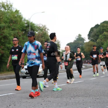 Runner Photo 4016711