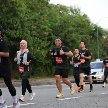 Runner Photo 4016720