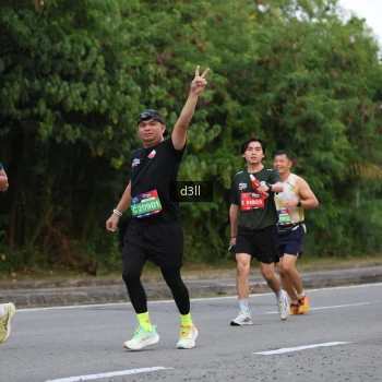 Runner Photo 4016752