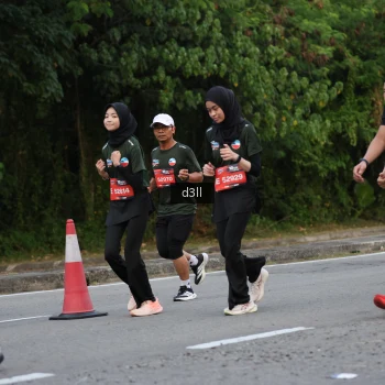 Runner Photo 4016910