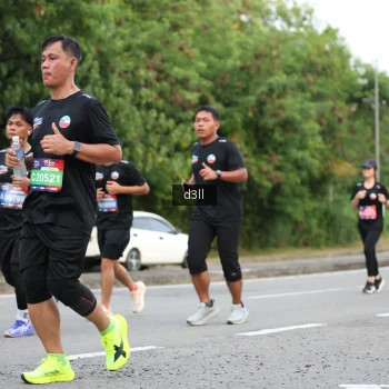 Runner Photo 4016970