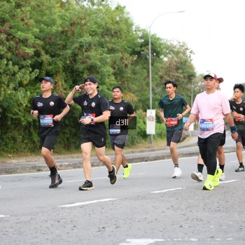 Runner Photo 4017101