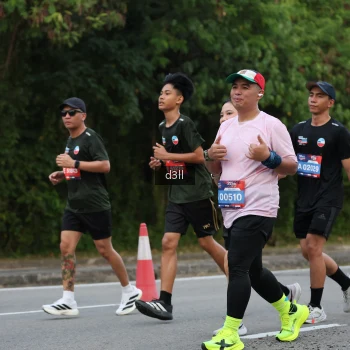 Runner Photo 4017114