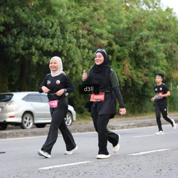 Runner Photo 4017157