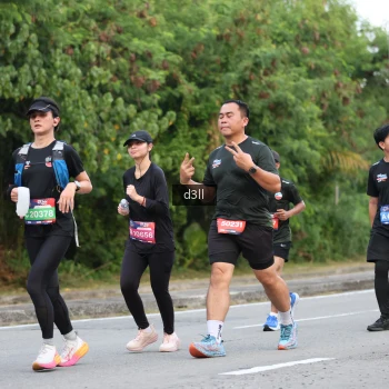 Runner Photo 4017219