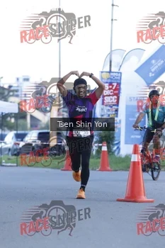 Runner Photo 401742