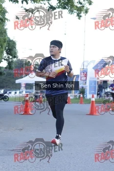 Runner Photo 401746