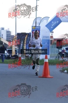 Runner Photo 401763