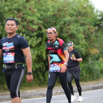 Runner Photo 4019035