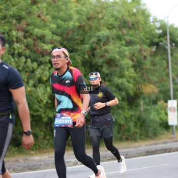 Runner Photo 4019058
